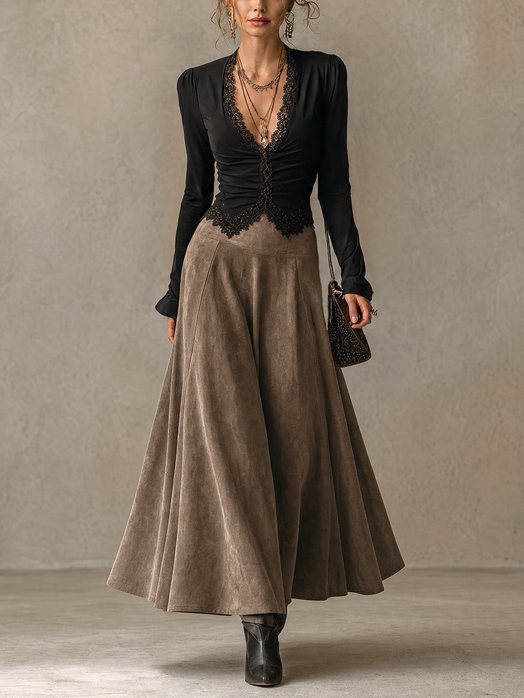 ALBANE | COMPLETO CON TOP IN PIZZO E GONNA MAXI IN SIMILCAMOSCIO, NERO E TORTORA