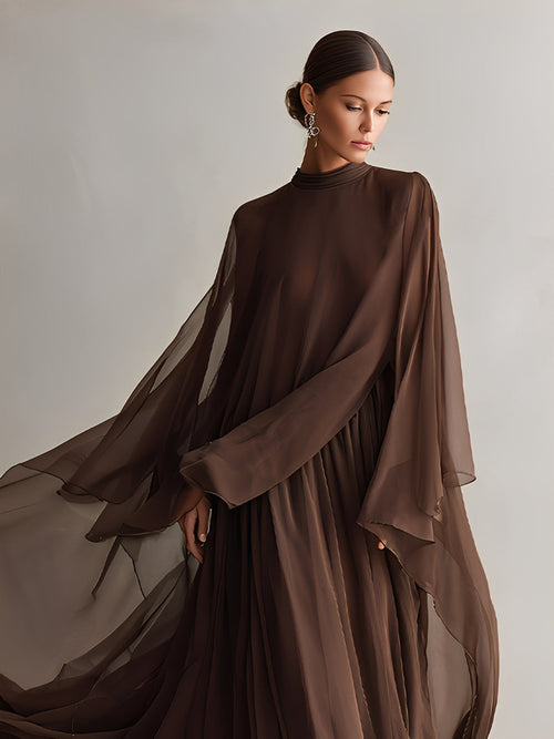 Abito in chiffon marrone scuro da donna con silhouette maxi fluida e design a mantella, stile elegante e glamour moderno