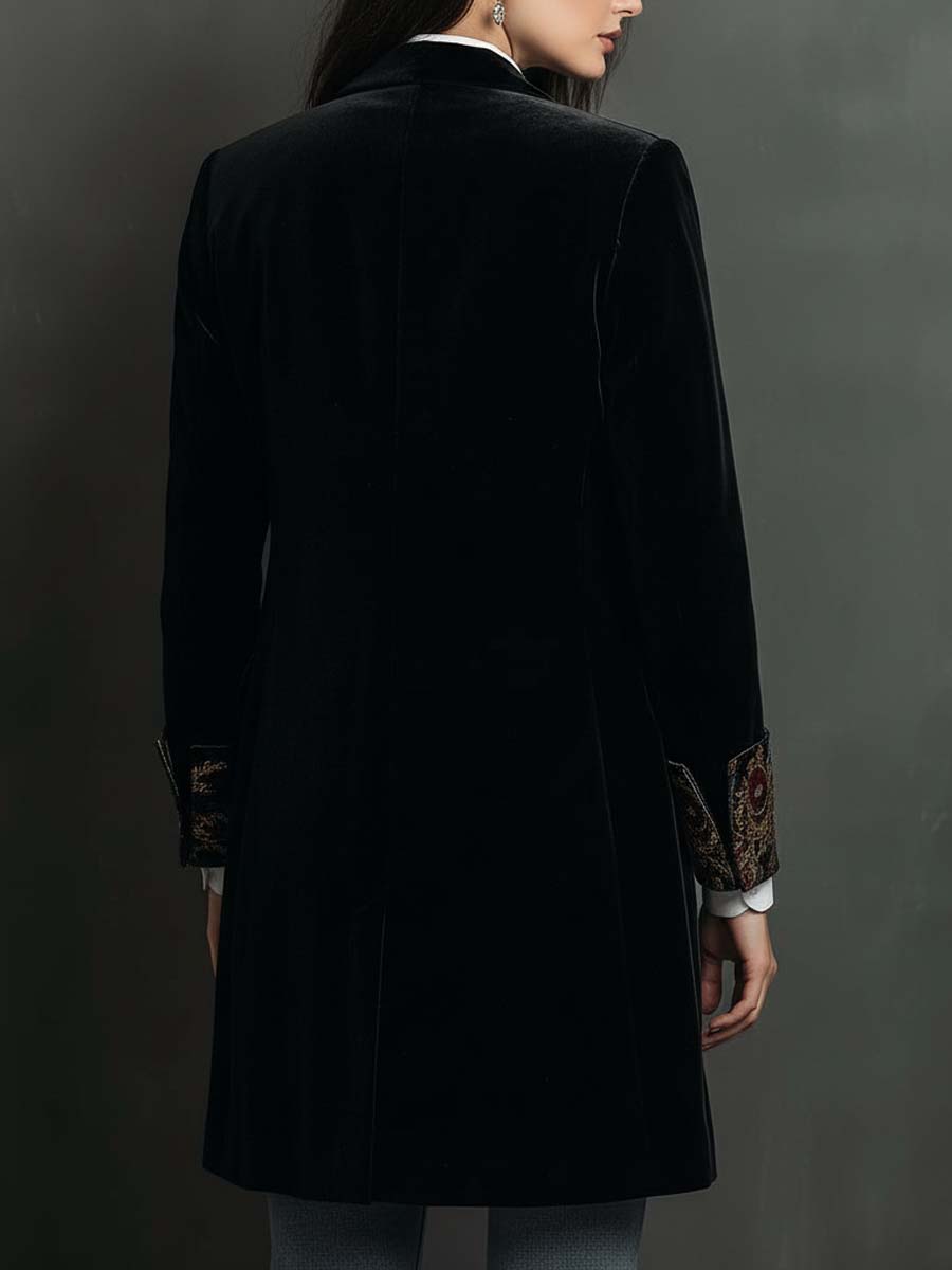 LÉONTINE | BLAZER NERO DALLA VESTIBILITÀ ADERENTE CON STAMPA BAROCCA
