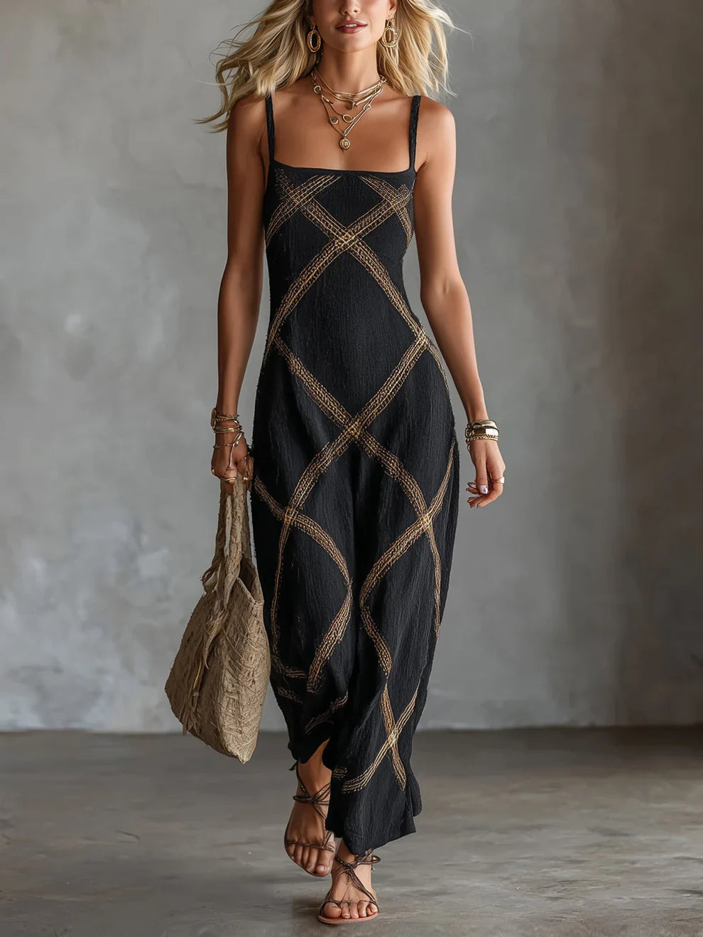 Melisa | Vestito Maxi Geometrico con Scollo Quadrato