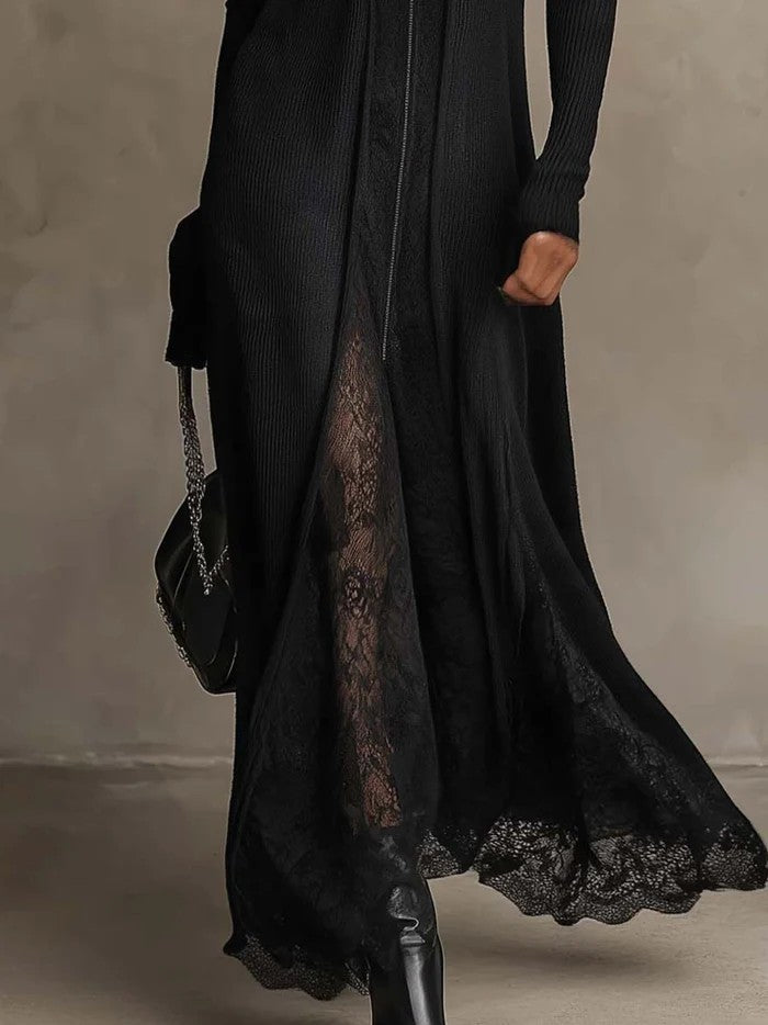 SOLENNE | ABITO MAXI IN MAGLIA A COSTE CON PIZZO, NERO