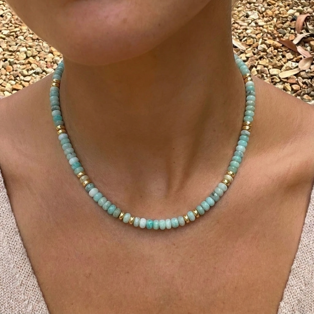 COLLANA DELICATA DI PERLINE