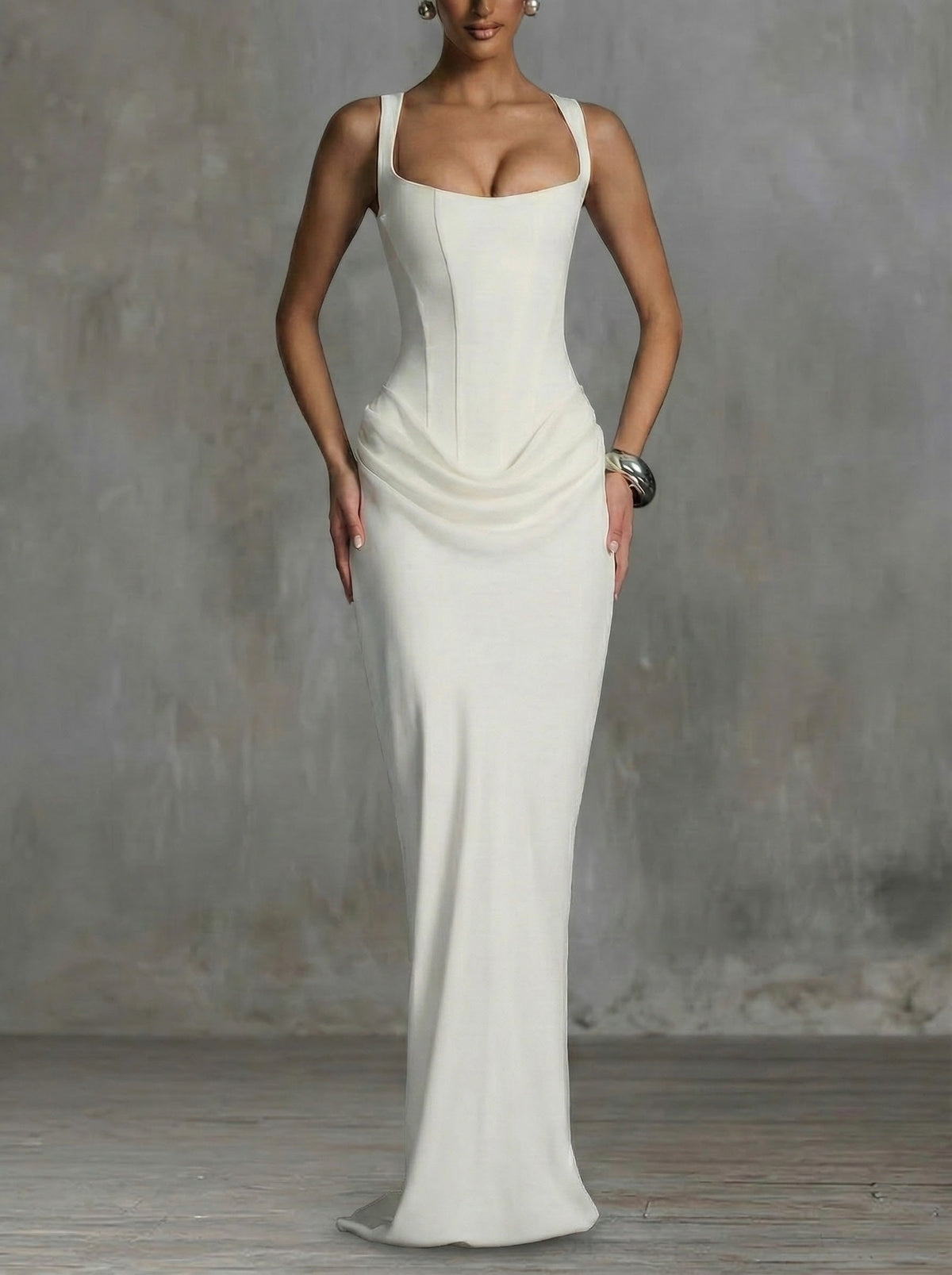 ÉLÉONORE | ABITO MAXI CON SCOLLO QUADRATO