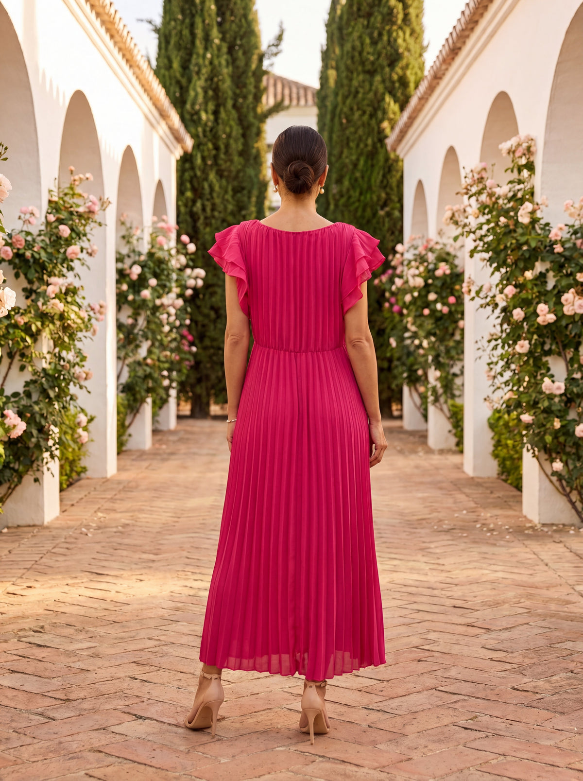 SERAPHINA | ELEGANTE MAXI ABITO PLISSETTATO CON VITA ANNODATA
