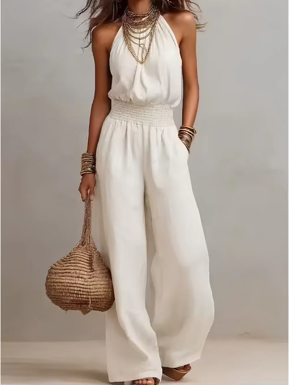 AINARA | TUTA CON SCOLLO A HALTERNECK