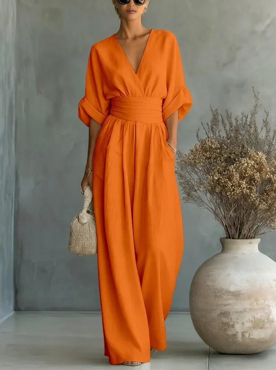 Leandra | Tuta Essenziale con scollo a V