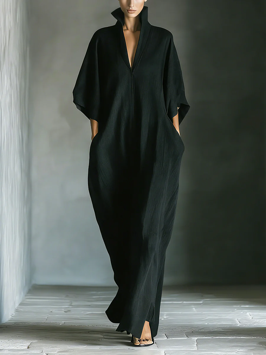 ALESSANDRA • VESTITO LUNGO NERO OVERSIZE MINIMALISTA CON MANICHE A KIMONO