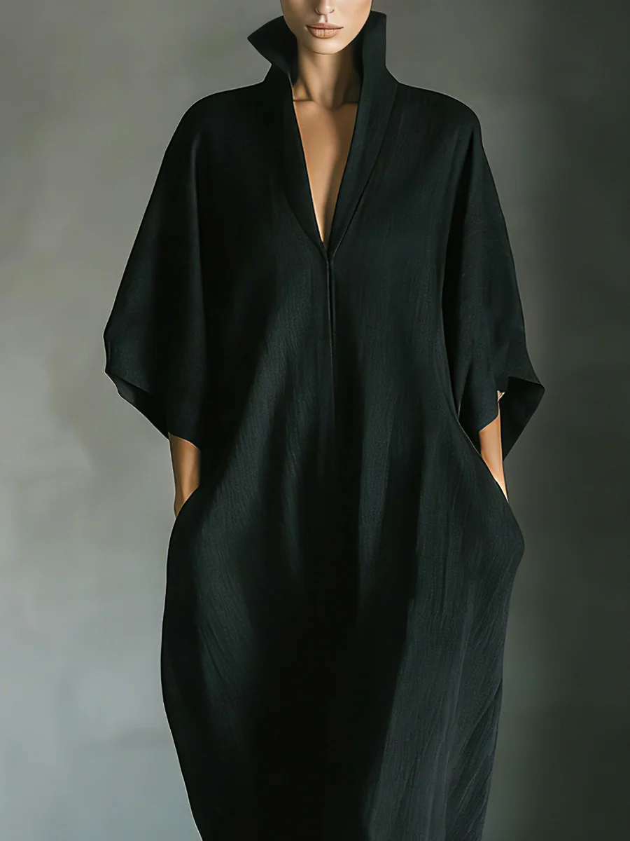 ALESSANDRA | VESTITO LUNGO NERO OVERSIZE MINIMALISTA CON MANICHE A KIMONO