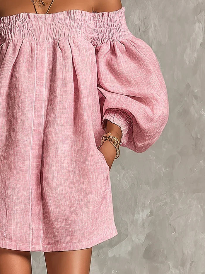 Gisela | Vestito Mini Rosa a linea A con maniche a lanterna e spalle scoperte
