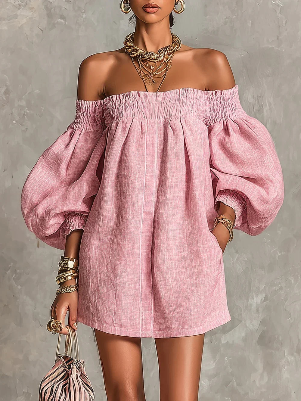 Gisela | Vestito Mini Rosa a linea A con maniche a lanterna e spalle scoperte
