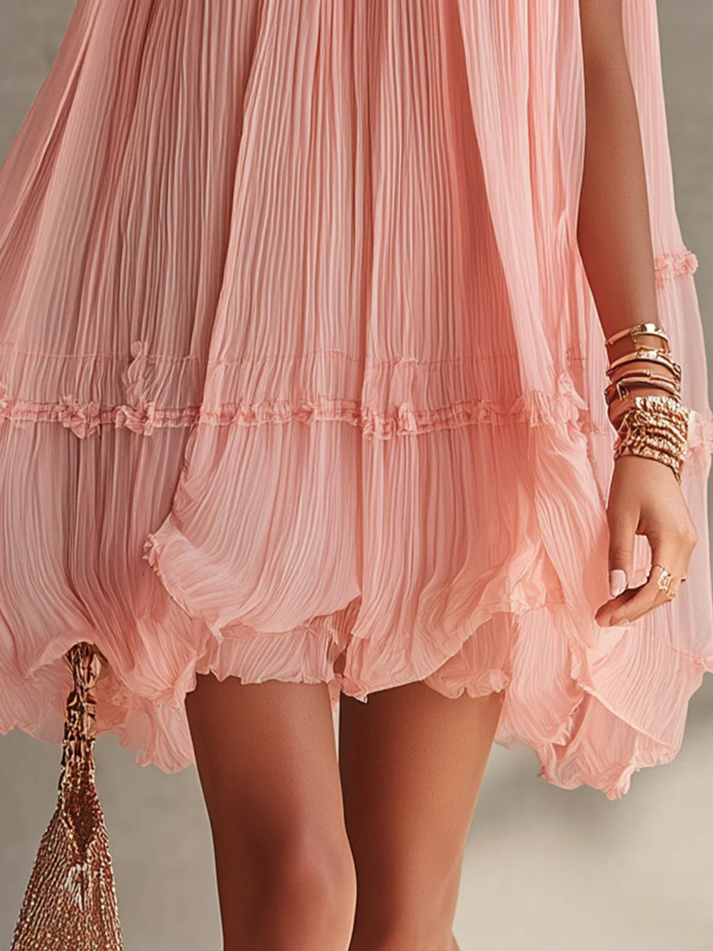 Magdalena | Vestito mini in chiffon rosa a righe con scollo a halter