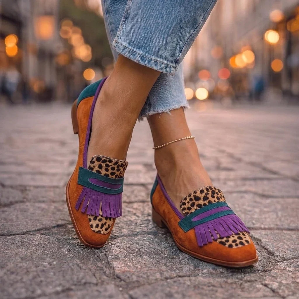 BIANCA | MOCASSINI CON FRANGE E STAMPA LEOPARDATA