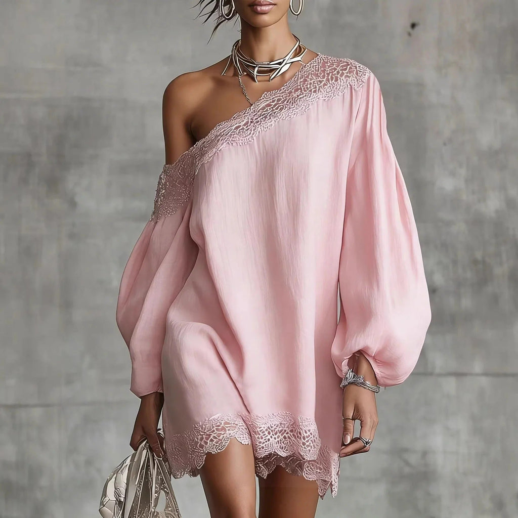 Olivia | Vestito Mini in Pizzo con Spalle Scoperte e Maniche a Sbuffo