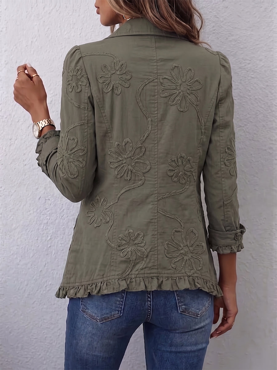 ALEXANDRINE | GIACCA BOHO-CHIC RICAMATA DI FIORI VERDI RETRÒ E FINITURE ARRICCIATE